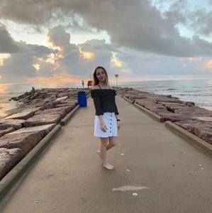 Meet your Posher, Christa